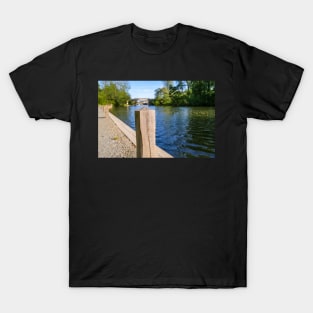 Mooring post on the River Bure, Wroxham T-Shirt